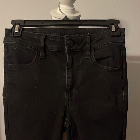 Women’s high rise American eagle jeans black size 0 - Picture 2 of 3